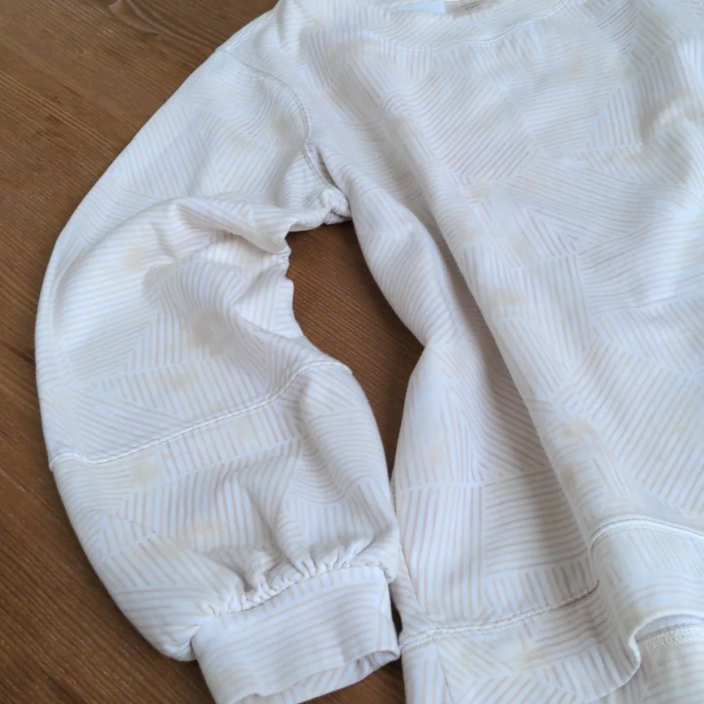⭐ Calla Pullover - Picture 6 of 9